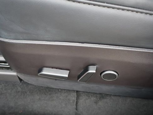 Used 2023 Tesla Model Y Long Range image 34