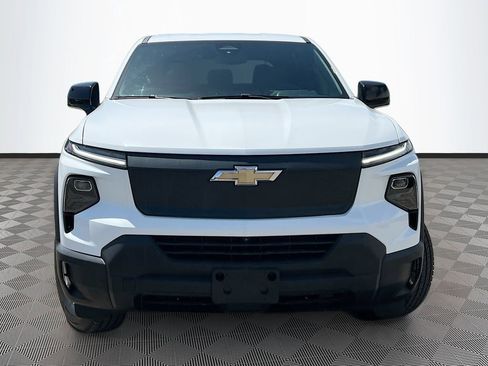 Used 2024 Chevrolet Silverado EV W/T AWD/4WD image 2