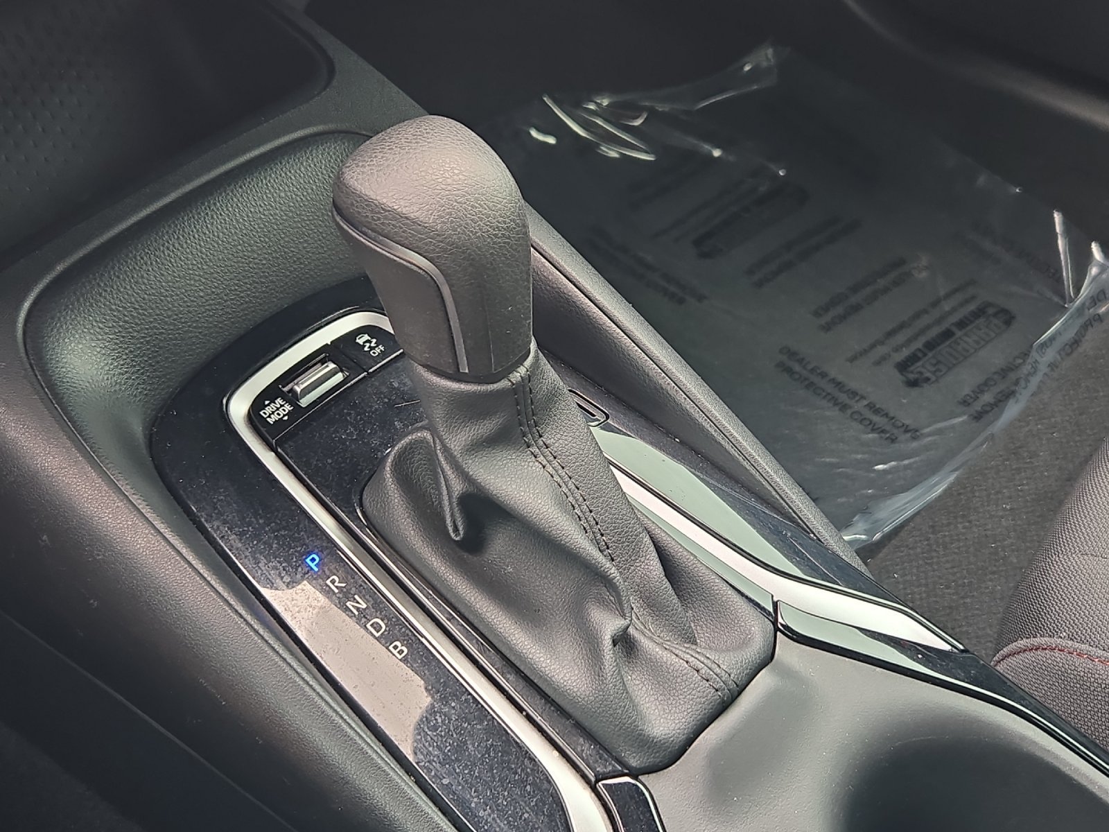 Certified 2024 Toyota Corolla SE FWD image 19