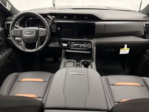 New 2025 GMC Sierra 2500 AT4 w/ AT4 Premium Plus Package image 7