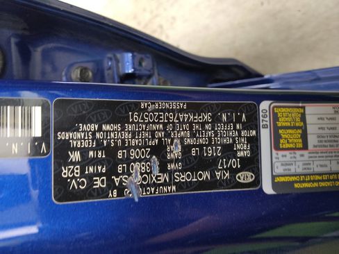 Used 2018 Kia Forte LX FWD image 33