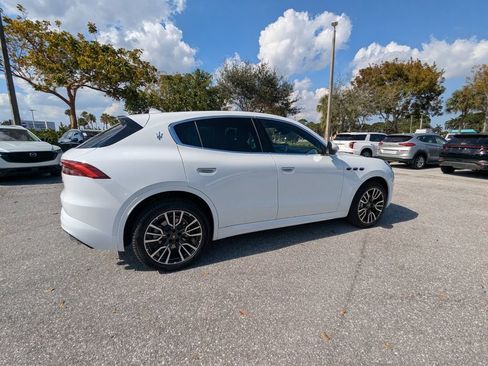 Used 2025 Mercedes-Benz GLB 250 GLB 250 image 26