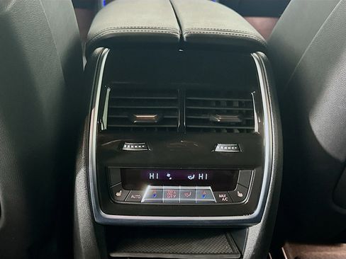 Used 2024 BMW X5 sDrive40i image 29