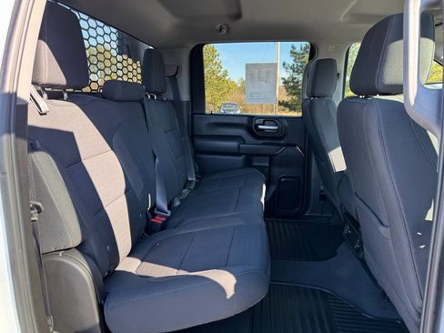 Used 2021 Chevrolet Silverado 3500 LT image 17