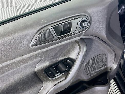 Used 2018 Ford Fiesta SE image 11