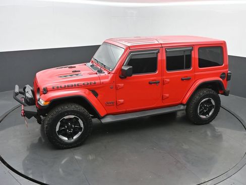 Used 2021 Jeep Wrangler Unlimited Rubicon w/ Cold Weather Group AWD/4WD image 42