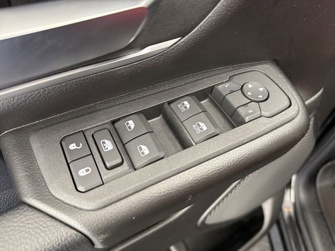 Used 2025 RAM 1500 Big Horn image 35