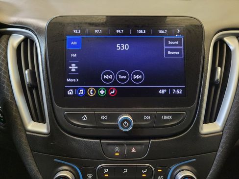 Used 2023 Chevrolet Malibu LT image 25