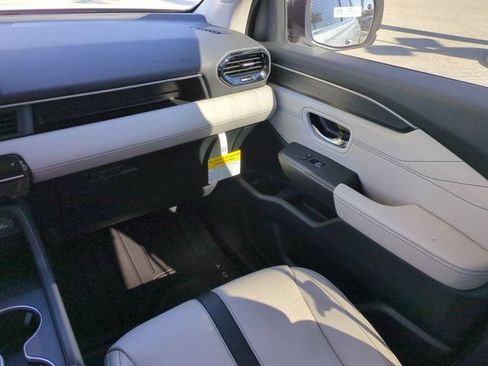 New 2026 Honda Pilot Touring image 15