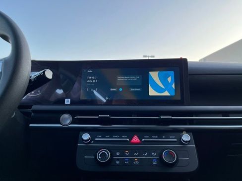 New 2026 Hyundai Tucson SE image 9