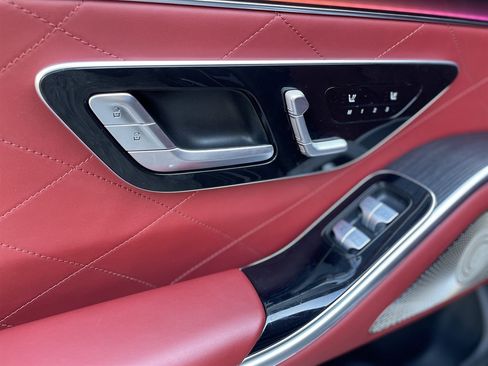 Used 2021 Mercedes-Benz S 580 4MATIC Sedan image 58