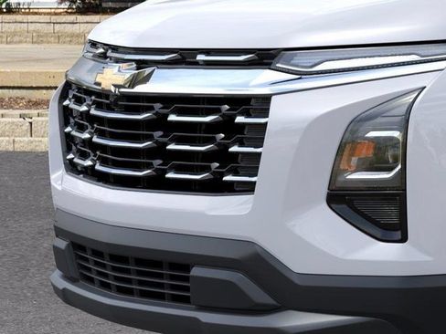 New 2026 Chevrolet Equinox LT FWD image 13