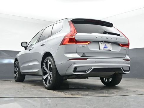 Used 2024 Volvo XC60 B5 Ultimate w/ Climate Package AWD/4WD image 45