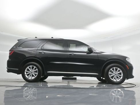 Used 2023 Dodge Durango SXT Launch Edition image 45