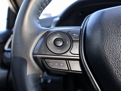 Used 2022 Toyota Camry XSE image 27