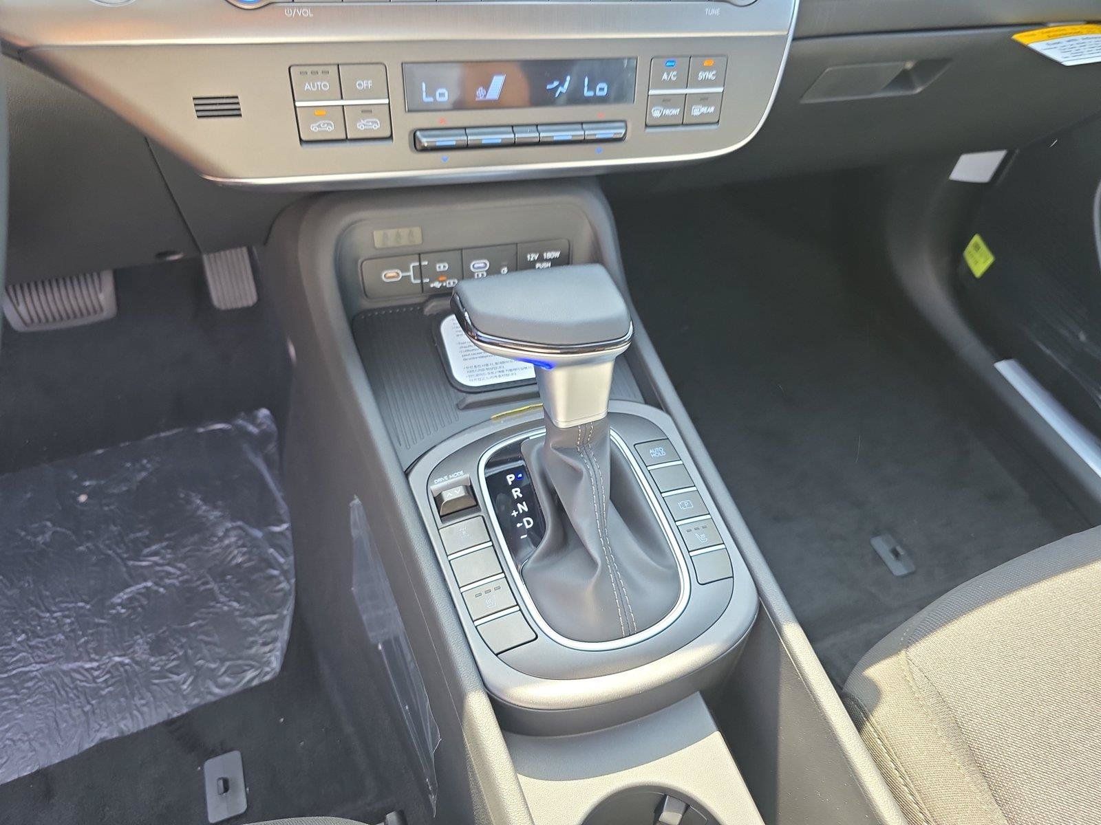 New 2027 Hyundai Kona SEL Sport AWD/4WD image 18