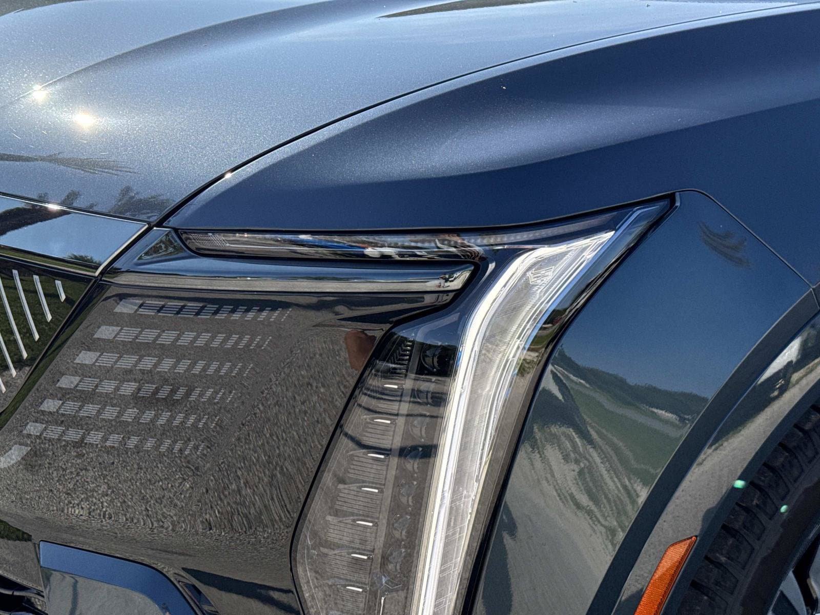 Certified 2026 Cadillac Escalade IQ Sport 1 AWD/4WD image 9