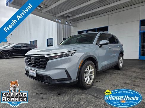 Used 2023 Honda CR-V LX image 1