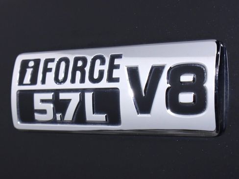 Used 2016 Toyota Tundra Limited w/ Limited Premium Package image 39