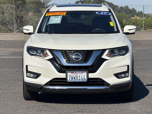 Used 2017 Nissan Rogue SL w/ SL Premium Package AWD/4WD image 8