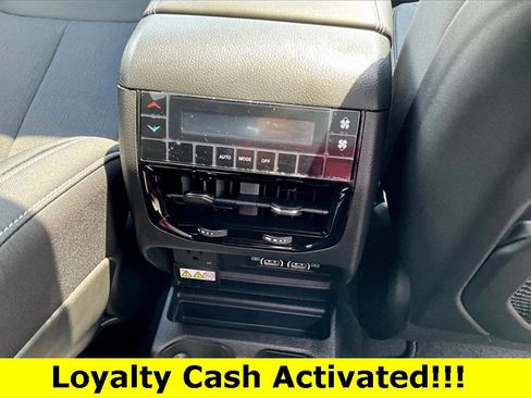 New 2025 Jeep Grand Cherokee L Laredo w/ Luxury Tech Group I image 36