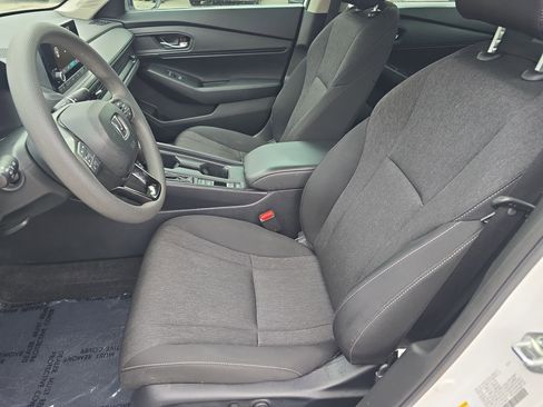 Used 2024 Honda Accord EX image 15