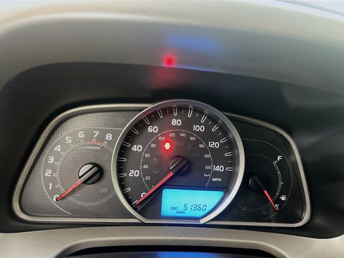 Used 2014 Toyota RAV4 XLE image 23