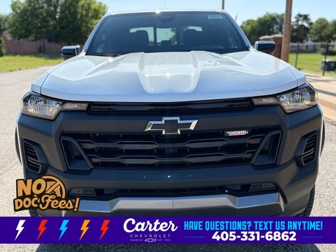 New 2026 Chevrolet Colorado Trail Boss w/ Midnight Edition AWD/4WD image 5