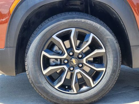 Used 2021 Chevrolet TrailBlazer ACTIV w/ Convenience Package AWD/4WD image 10