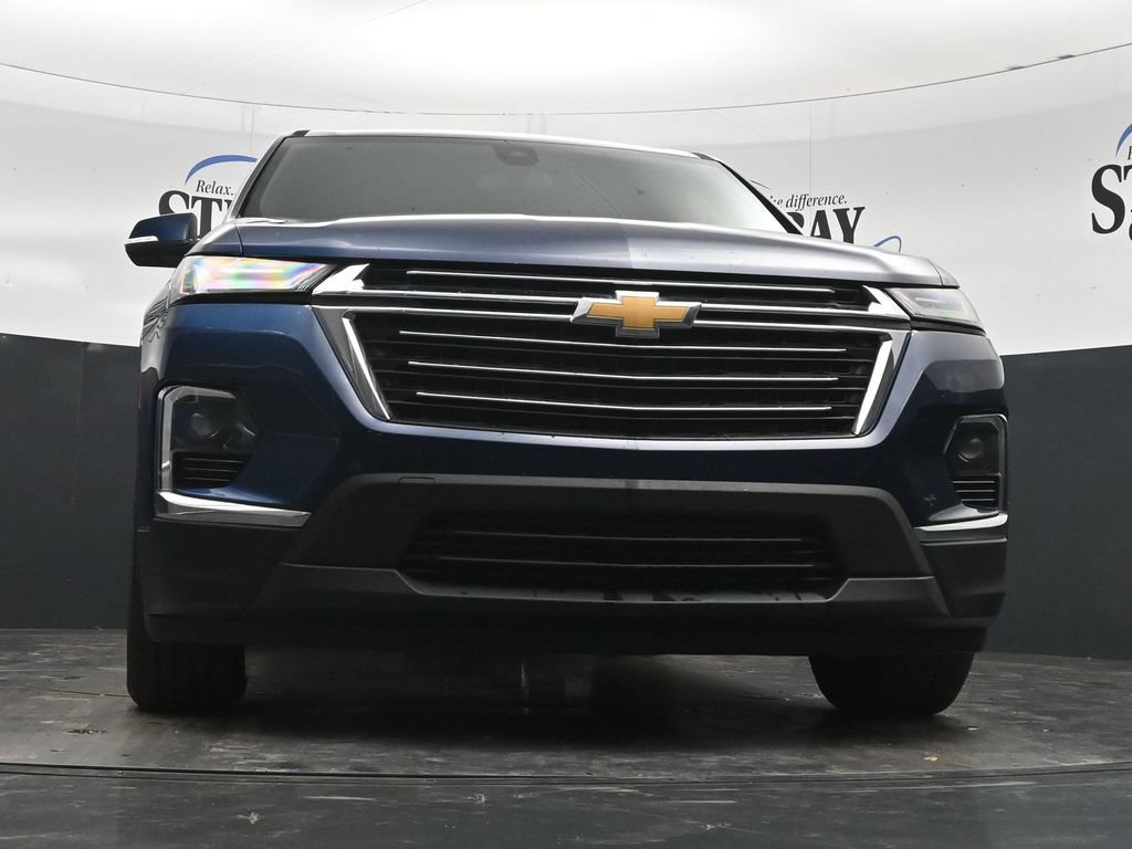 Used 2023 Chevrolet Traverse LT FWD image 27