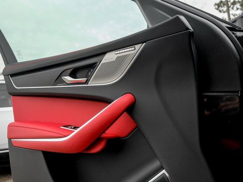 New 2026 Jaguar F-PACE R-Dynamic S image 11