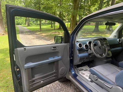 Used 2003 Honda Element EX image 34