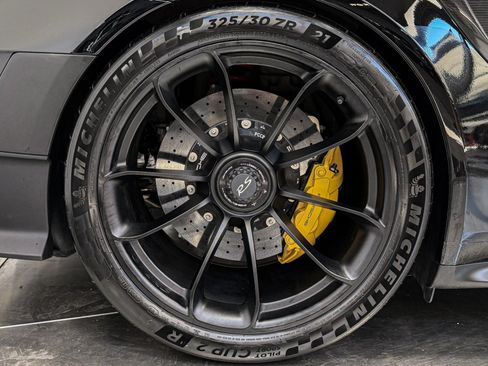 Used 2018 Porsche 911 GT2 RS RWD image 26