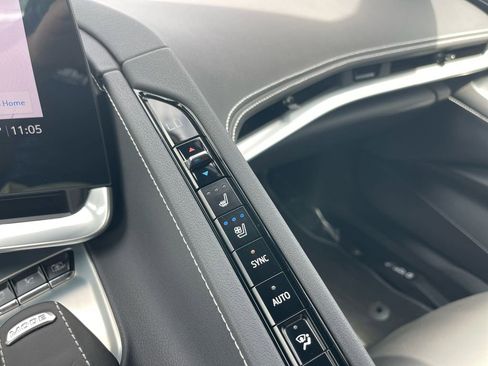 Used 2023 Chevrolet Corvette Stingray Preferred Cpe w/ Z51 Performance Package image 21