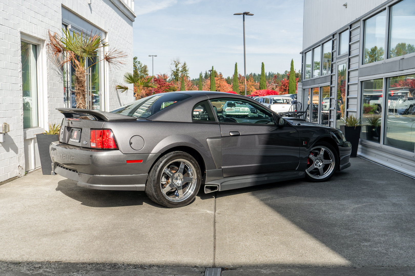 Used 2004 Ford Mustang GT RWD image 7