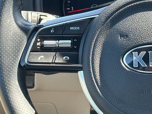 Used 2021 Kia Sportage S w/ S AWD Premium Package image 48