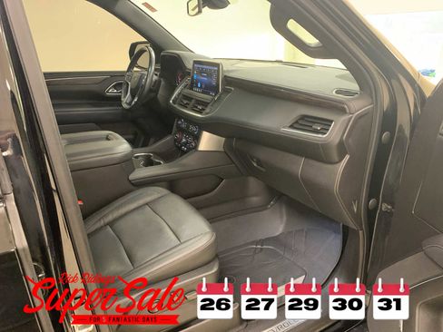 Used 2021 Chevrolet Tahoe Z71 w/ Rear Media and Nav Package image 14