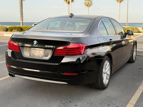 Used 2011 BMW 528i Sedan RWD image 7
