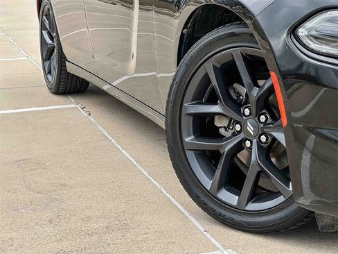 Used 2021 Dodge Charger SXT w/ Plus Group image 9