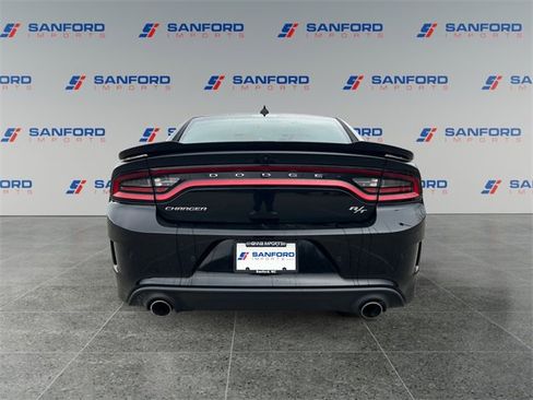 Used 2022 Dodge Charger R/T image 4