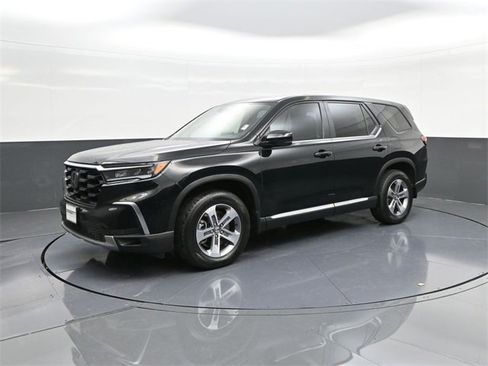 Used 2024 Honda Pilot EX-L image 32