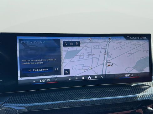 Used 2025 BMW M240i xDrive Coupe w/ Premium Package image 13