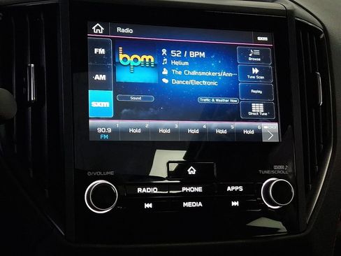 Used 2024 Subaru Forester Sport image 3