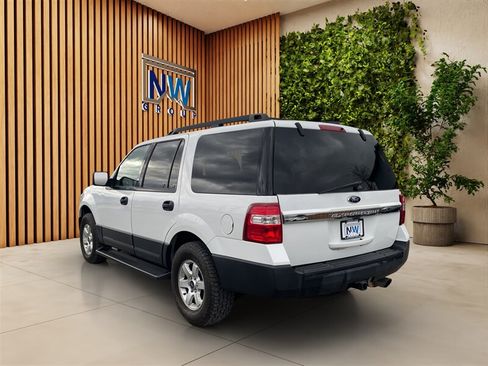 Used 2015 Ford Expedition XL AWD/4WD image 29