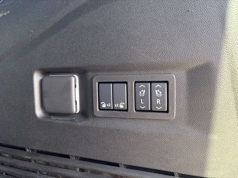 Used 2025 Chevrolet Tahoe RST w/ RST Capability Package AWD/4WD image 34