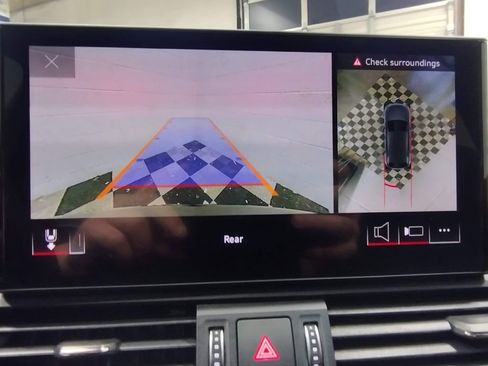 Used 2022 Audi SQ5 Premium Plus w/ Premium Plus Package image 11