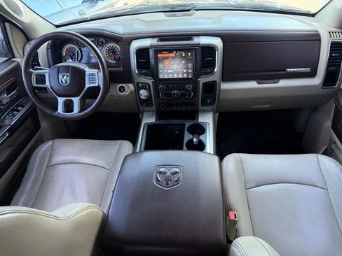 Used 2013 RAM 1500 Laramie w/ Convenience Group AWD/4WD image 14