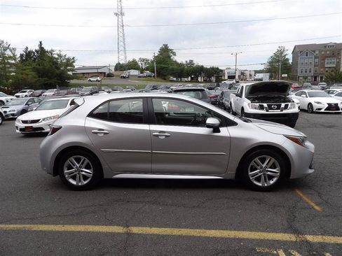 Used 2021 Toyota Corolla SE w/ SE Preferred Package FWD image 6