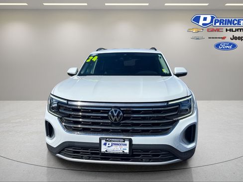 Used 2024 Volkswagen Atlas SE FWD image 2