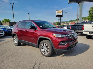 Used 2022 Jeep Compass Latitude AWD/4WD video 1
